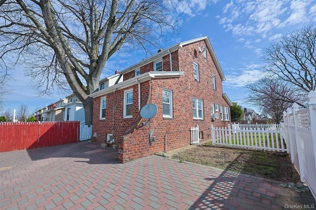 96 Colonial Road, Floral Park, NY 11001