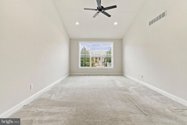 412 SHENANDOAH DR, Collegeville, PA 19426