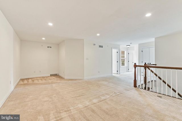 412 SHENANDOAH DR, Collegeville, PA 19426