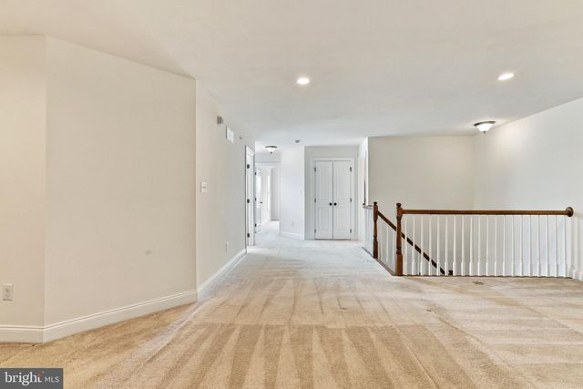 412 SHENANDOAH DR, Collegeville, PA 19426