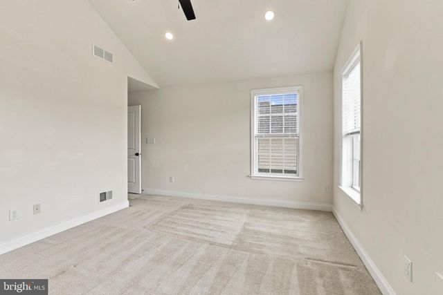 412 SHENANDOAH DR, Collegeville, PA 19426