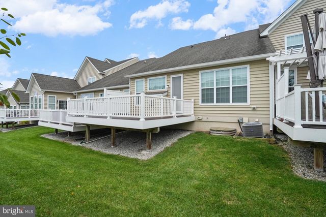 412 SHENANDOAH DR, Collegeville, PA 19426