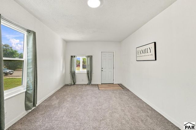 1007 W 14th St, Pueblo, CO 81003