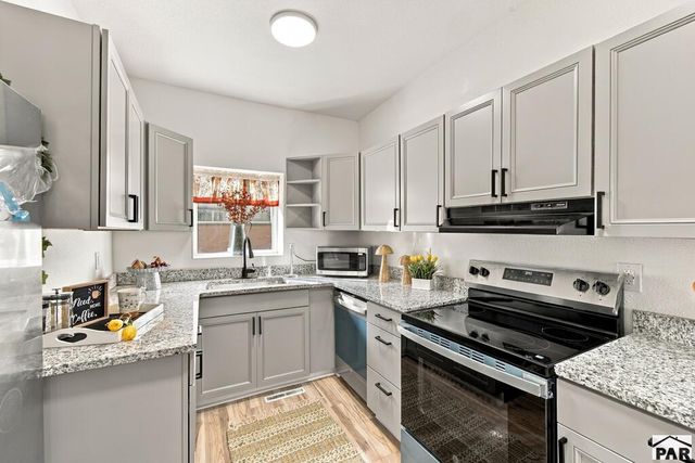 1007 W 14th St, Pueblo, CO 81003
