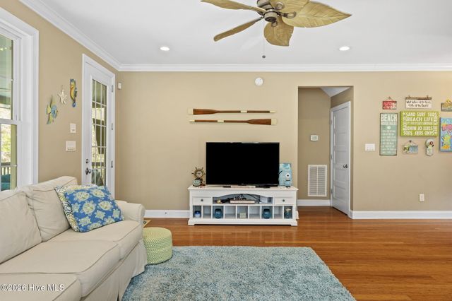 127 Sea Dunes Drive, Emerald Isle, NC 28594