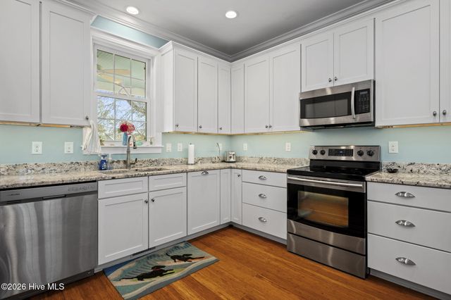 127 Sea Dunes Drive, Emerald Isle, NC 28594