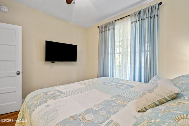 127 Sea Dunes Drive, Emerald Isle, NC 28594