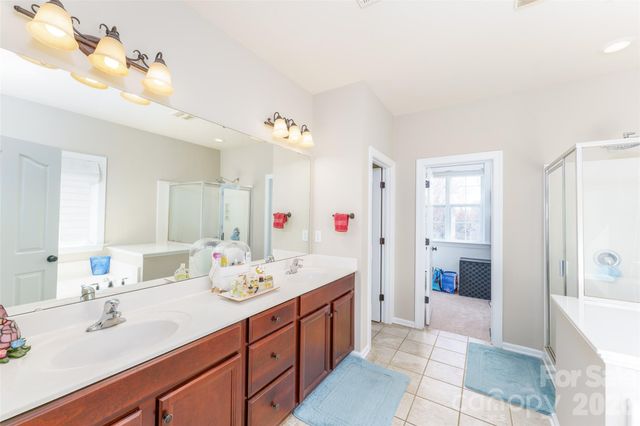 10346 Falling Leaf Drive NW, Concord, NC 28027