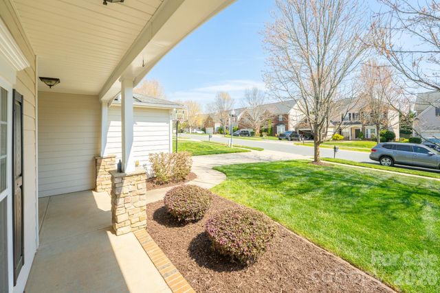 10346 Falling Leaf Drive NW, Concord, NC 28027