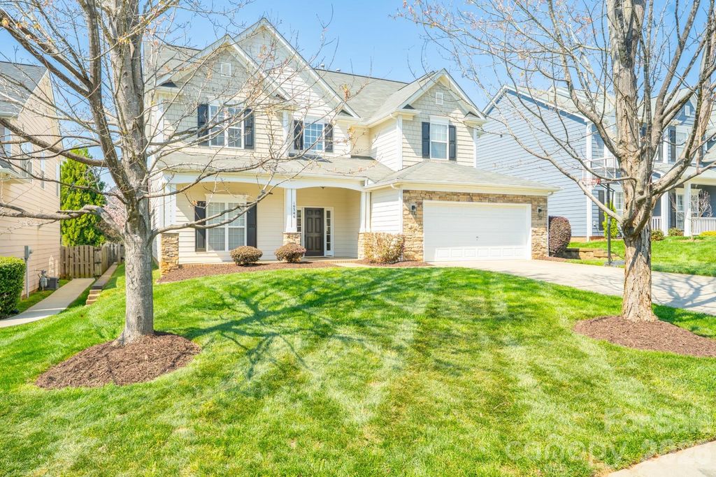 10346 Falling Leaf Drive NW, Concord, NC 28027