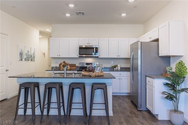 544 Thistleberry Avenue, Henderson, NV 89044