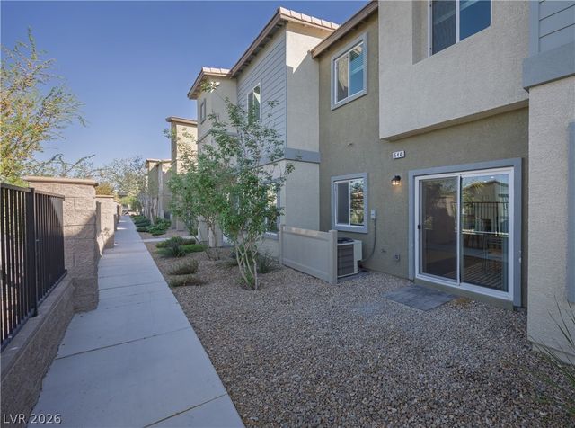 544 Thistleberry Avenue, Henderson, NV 89044