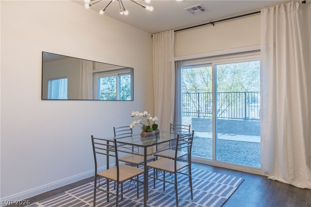 544 Thistleberry Avenue, Henderson, NV 89044