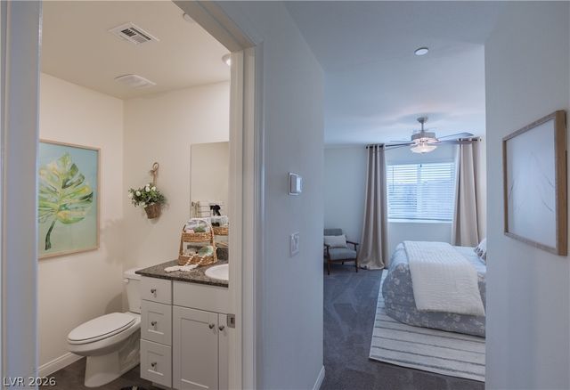 544 Thistleberry Avenue, Henderson, NV 89044