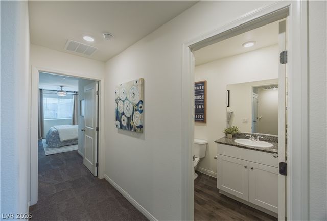 544 Thistleberry Avenue, Henderson, NV 89044