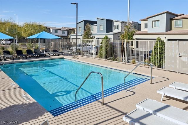 544 Thistleberry Avenue, Henderson, NV 89044