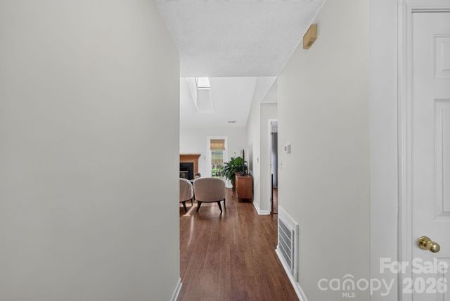 906 Woodhill Drive, Fletcher, NC 28732