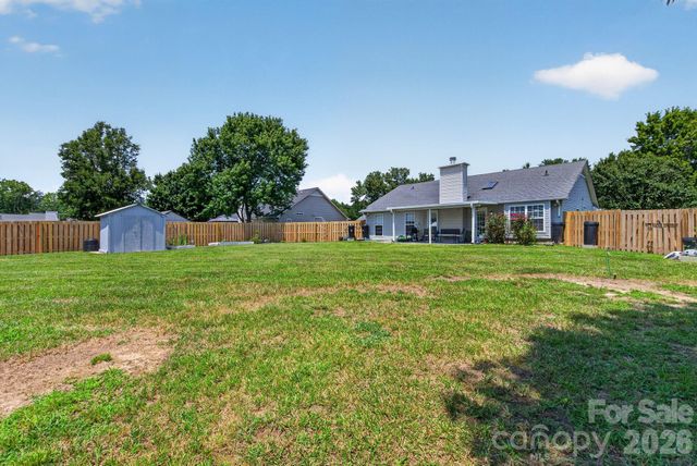 906 Woodhill Drive, Fletcher, NC 28732