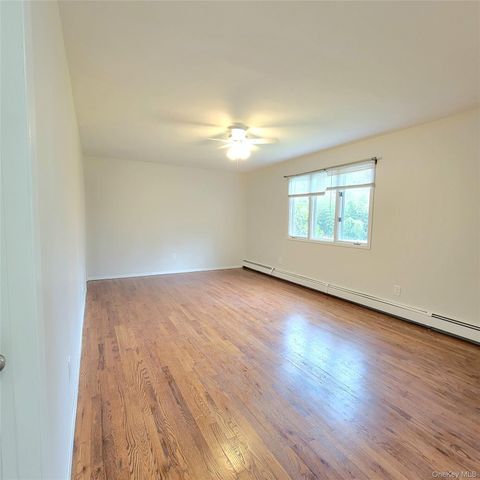 571 Nassau Boulevard, West Hempstead, NY 11552