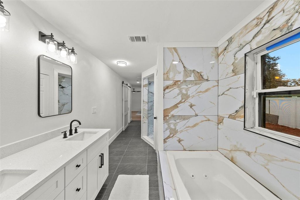 Image 34 of property listing at 2312 22ND AVENUE SW, Largo, FL 33774