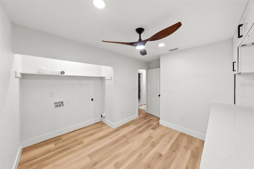 Image 36 of property listing at 2312 22ND AVENUE SW, Largo, FL 33774