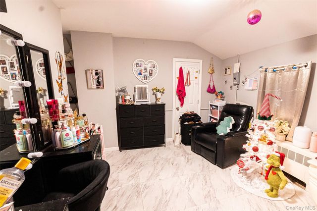 163 Orchard Road, East Patchogue, NY 11772