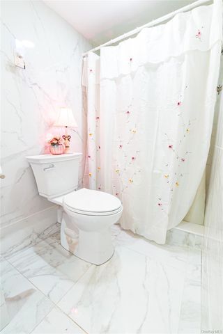 163 Orchard Road, East Patchogue, NY 11772