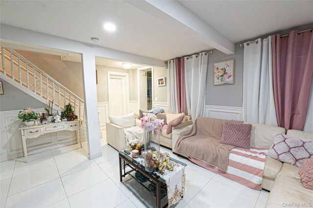 163 Orchard Road, East Patchogue, NY 11772