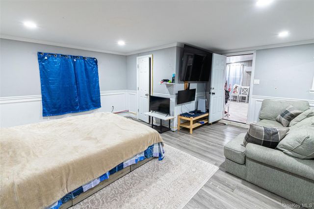 163 Orchard Road, East Patchogue, NY 11772