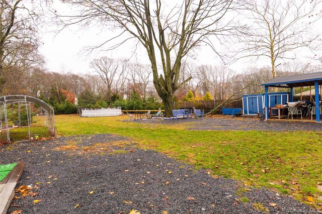 163 Orchard Road, East Patchogue, NY 11772