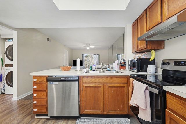 1101 2nd Ave N Apt 1305, Surfside Beach, SC 29575