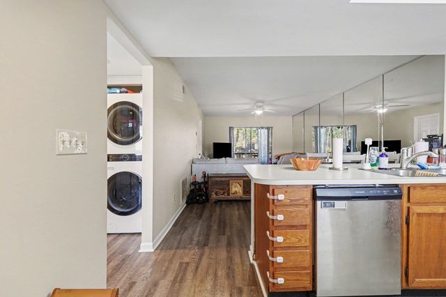 1101 2nd Ave N Apt 1305, Surfside Beach, SC 29575