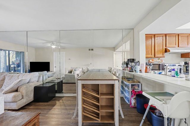 1101 2nd Ave N Apt 1305, Surfside Beach, SC 29575