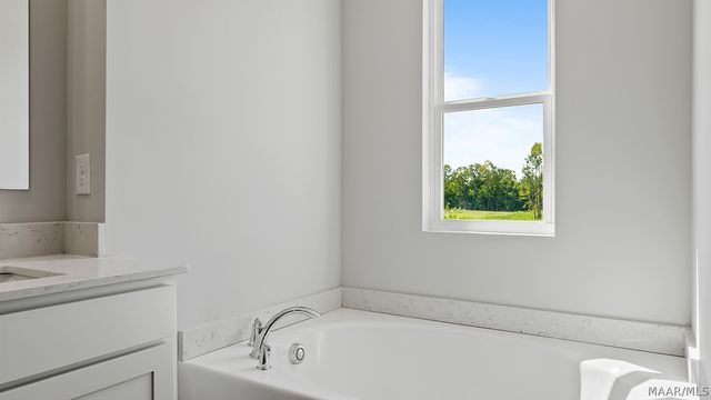 3216 Knotts Drive, Montgomery, AL 36116