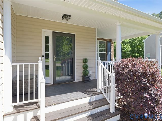 13317 Slayden Cir, Hanover, VA 23005