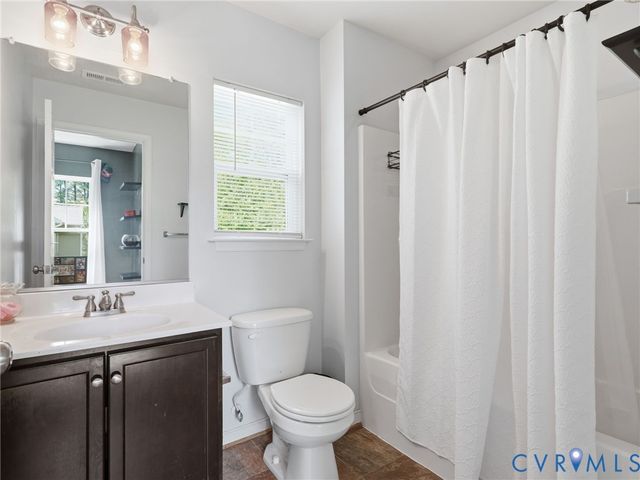 13317 Slayden Cir, Hanover, VA 23005