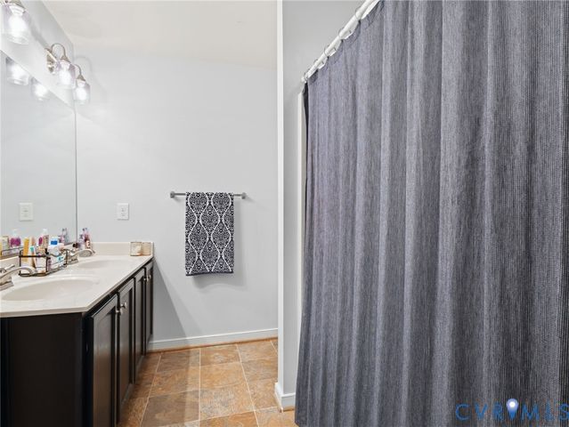 13317 Slayden Cir, Hanover, VA 23005