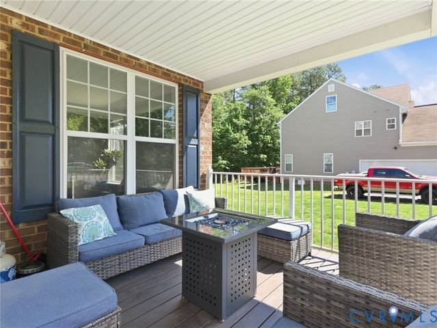 13317 Slayden Cir, Hanover, VA 23005