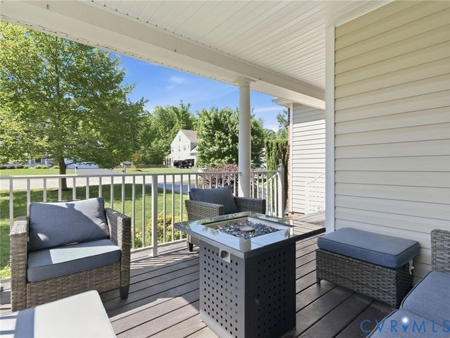 13317 Slayden Cir, Hanover, VA 23005