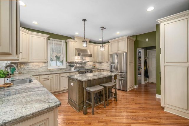 4750 Vista Ridge Drive, Dublin, OH 43017
