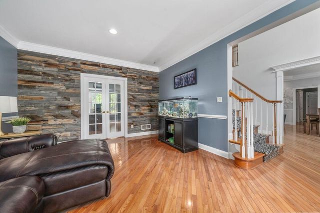 4750 Vista Ridge Drive, Dublin, OH 43017