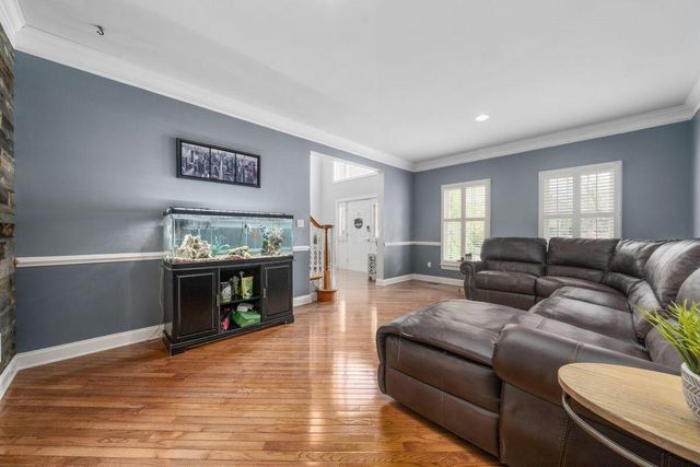 4750 Vista Ridge Drive, Dublin, OH 43017