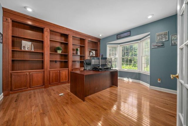 4750 Vista Ridge Drive, Dublin, OH 43017