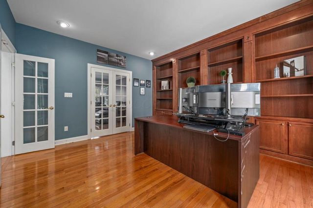 4750 Vista Ridge Drive, Dublin, OH 43017