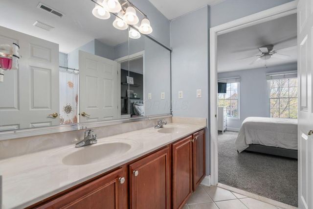 4750 Vista Ridge Drive, Dublin, OH 43017