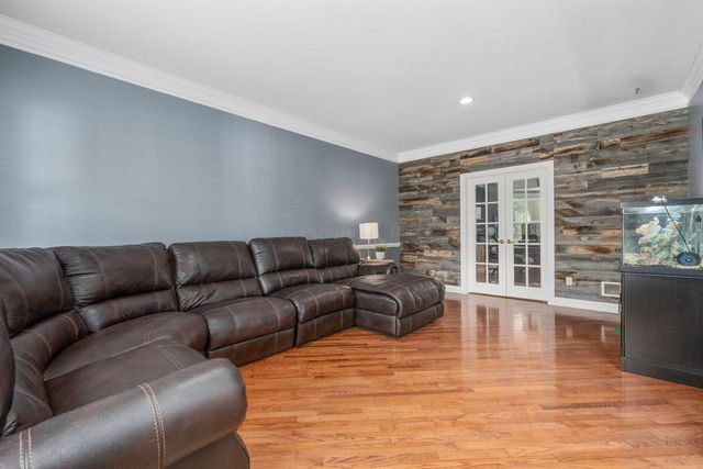 4750 Vista Ridge Drive, Dublin, OH 43017