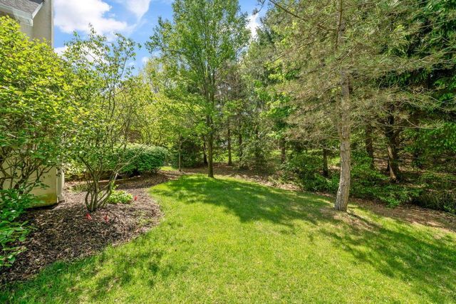 4750 Vista Ridge Drive, Dublin, OH 43017