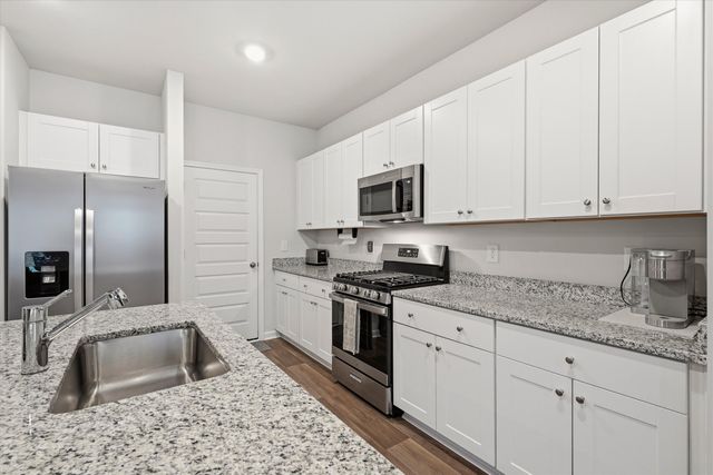 242 Agrarian Avenue, Summerville, SC 29485