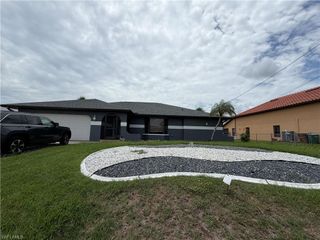 209 42nd ST, Cape Coral, FL 33914