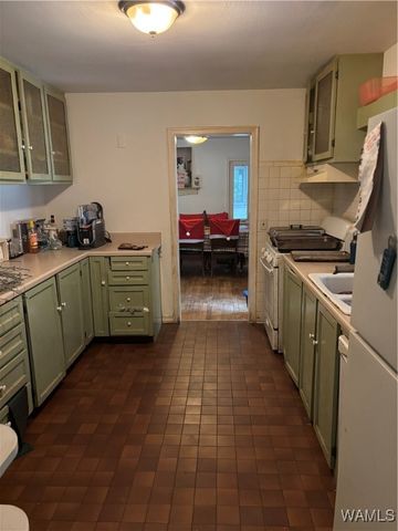 2200 Loop, Tuscaloosa, AL 35404